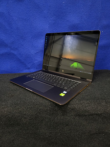 Mänguri HP Spectre i7/12gb/512ssd/3840x2160/15.6/Nvidia2GB (1 foto / 9)