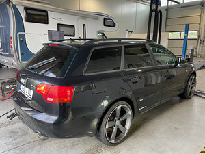Audi a4 quattro s line (8 foto / 12)