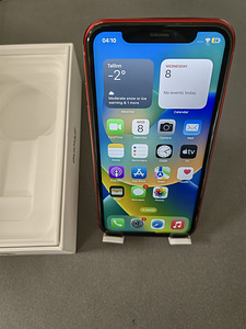 iPhone XR 64GB RED (1 foto / 2)