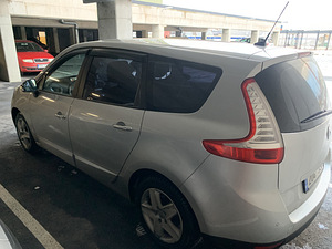 Renault Grandscenic (3 foto / 9)