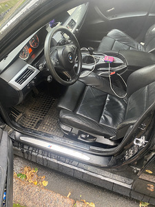 Продам BMW e60 3.0 (12 фото из 12)