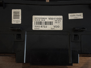 Volkswageni armatuurlaud (3 foto / 4)