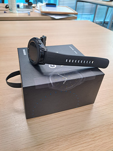 Samsung Galaxy Watch (10 foto / 10)