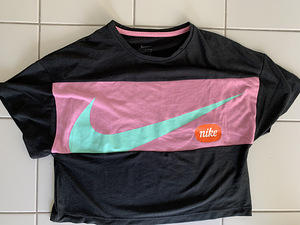 Nike särk 148-158 (1 foto / 1)