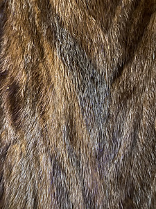Полушубок из норки (3 фото из 3)