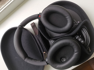 Sony wh-1000xm4 (2 foto / 4)