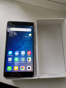 Xiaomi mi max 2 (1 foto / 1)