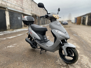 Velimotor 50cc 2024 a. (2 foto / 4)
