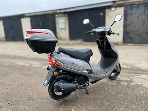 Velimotor 50cc 2024 a. (4 foto / 4)