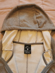 Nike spordijope, 128-137 (2 foto / 3)
