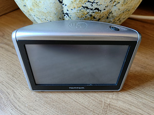 TomTom One XL (3 фото из 3)