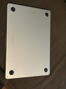 Macbook Air M2 13.3 16gb/256gb ENG (2 фото из 3)