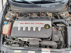 Alfa Romeo 156 Sportwagon 2.4 JTD (7 foto / 7)