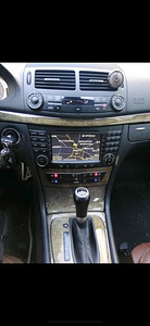 Mercedes Benz E211 (8 foto / 9)