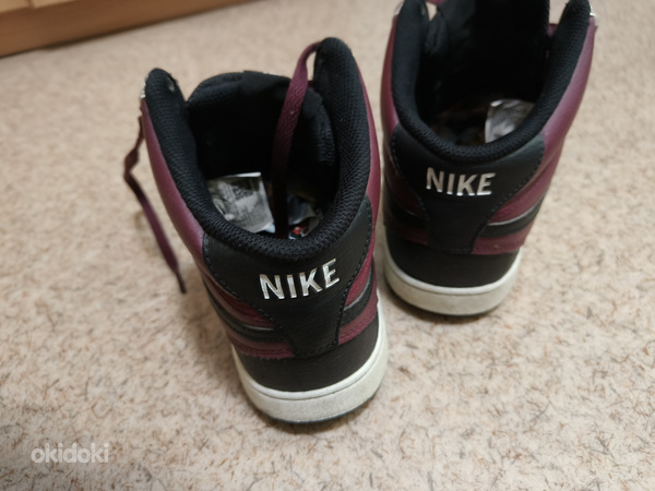 Кроссовки Nike (фото #3)