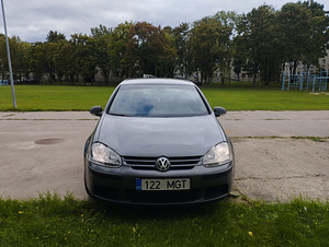 VW golf 5 (5 фото из 5)