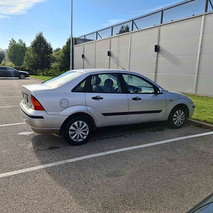 Ford focus 2002... (1 фото из 6)