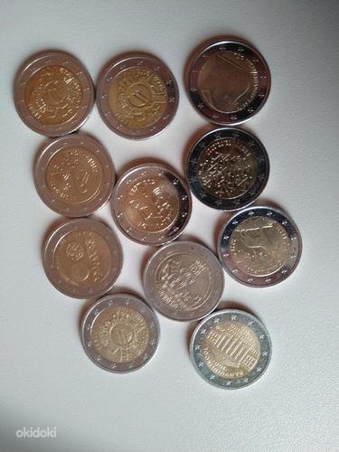 Монеты 2 евро и монеты 1 евро (фото #2)