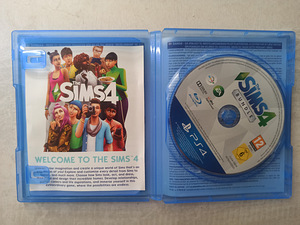 Sims 4 Bundle PS4 (2 фото из 3)