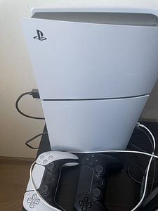Sony PlayStation 5, 1TB, komplekt (6 foto / 8)