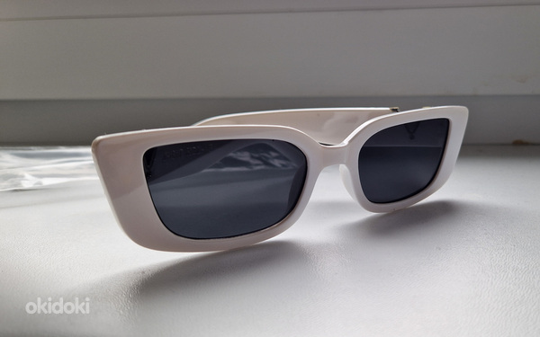Продам стильные женские солнцезащитные очки (фото #4)
