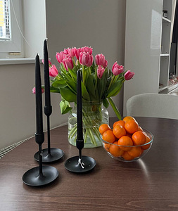 Transparent Tulip Vase / Прозрачная ваза для тюльпанов