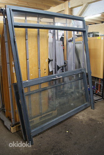 Металлическая межкомнатная дверь со стеклом, металлическая дверь (фото #1)