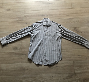 Рубашка «Ungaro» размер L Бело-серая