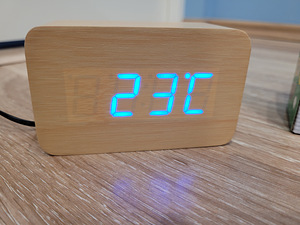 Kasutatud LED lauakell (2 foto / 6)