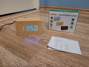 Kasutatud LED lauakell (4 foto / 6)