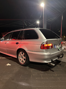 BMW 525D (3 фото из 5)