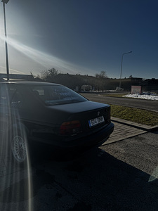 BMW 525d (5 foto / 8)