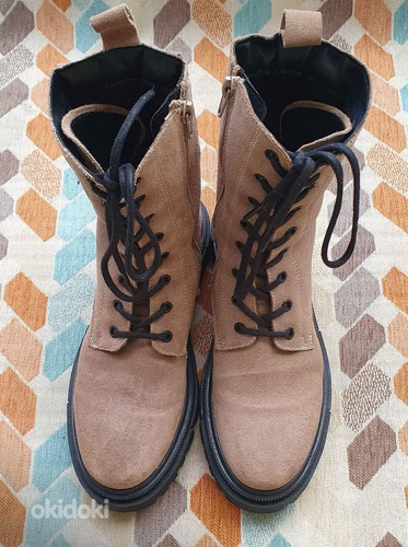 Женские зимние ботинки Tamaris размер 39. (фото #1)