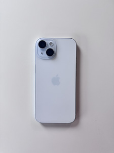 iPhone 15 128GB (1 фото из 4)