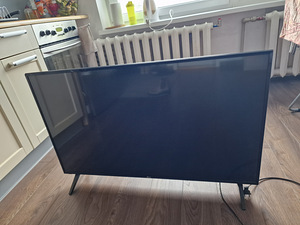 Müüa LG telekas ja sellega koos aluslaud (3 foto / 4)