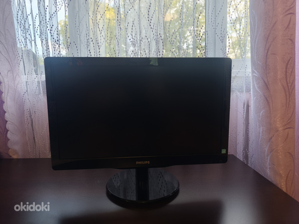 Монитор PHILIPS