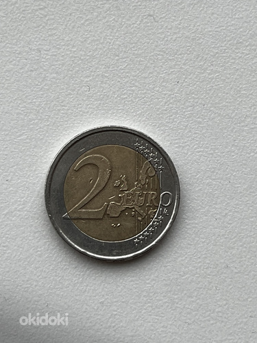 Продам коллекционную монету 2000 года (фото #1)