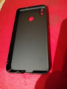 Honor8x в новой упаковке (6 фото из 9)