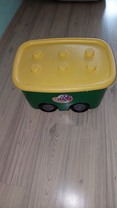 Трассы,,Hot Wheels" (2 фото из 2)