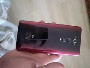 Продам телефон xiami mi 9t pro 6/64 (4 фото из 8)