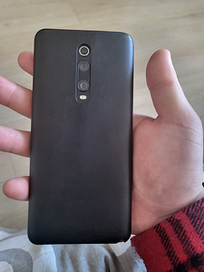 Продам телефон xiami mi 9t pro 6/64 (6 фото из 8)