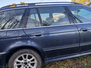 BMW E39 520d 2002 touring (6 foto / 10)