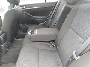 Toyota Avensis 2.4 VVTi 120kW бензин автомат 2010 (11 фото из 13)