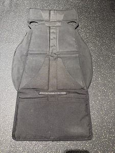 Porsche Junior Seat lasteiste + Pepita kate + ISOFIX alusmat (2 foto / 3)