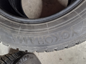 YOKOHAMA ICEGUARD 225/65 R17 (3 foto / 5)