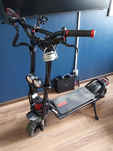 Kaabo Wolf Warrior 11+ elektritõukeratas (3 foto / 5)