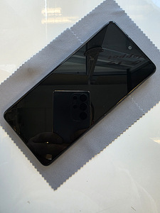 Samsung Galaxy A52 128GB Black (2 foto / 4)