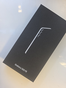 UUS Samsung Galaxy S25 FE 128Gb Jetblack (1 foto / 4)