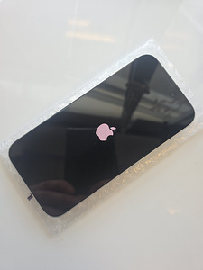 iPhone 16 256Gb White (1 foto / 2)