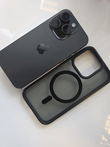 iPhone 15 Pro 128Gb Black (1 foto / 2)